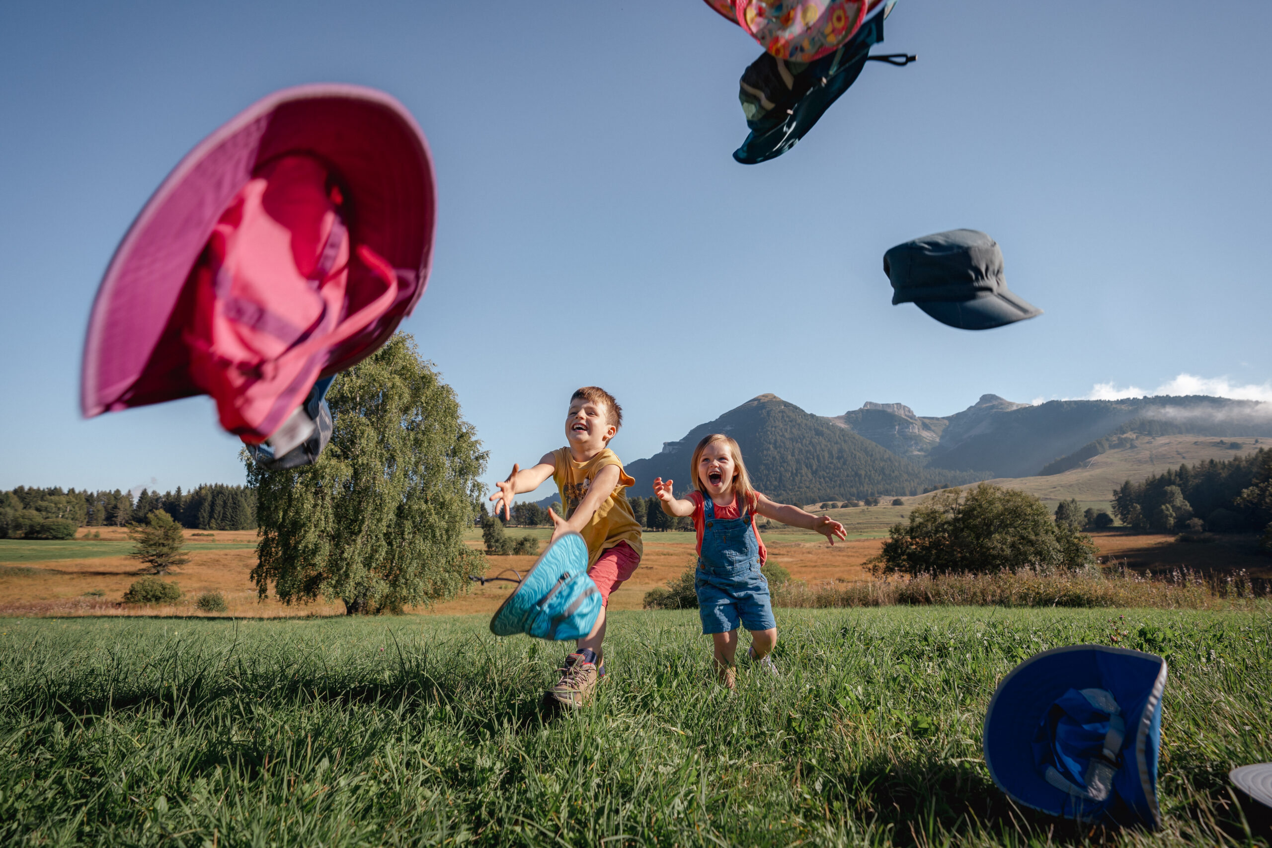 Sunday Afternoons_SS25_Cover_Back_Kids_Hats